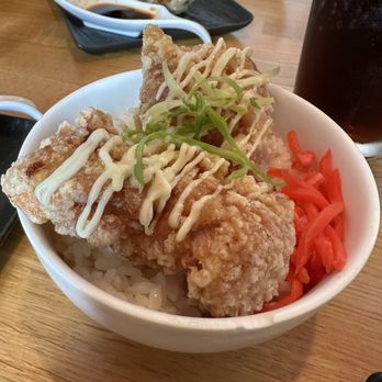 Onoya Ramen - King Street - Chicken Karaage Don that comes with the lunch special - Ramen Near Me - Honolulu, Hawaii Onoya Ramen - King Street - Chicken Karaage Don that comes with the lunch special - Ramen Near Me - Honolulu, Hawaii