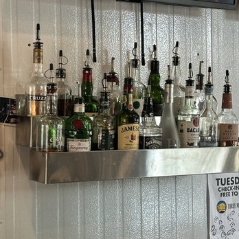 Three Mugs Public House - Cocktails and liquor - Brewpubs Near Me - Beaverton, Oregon Three Mugs Public House - Cocktails and liquor - Brewpubs Near Me - Beaverton, Oregon