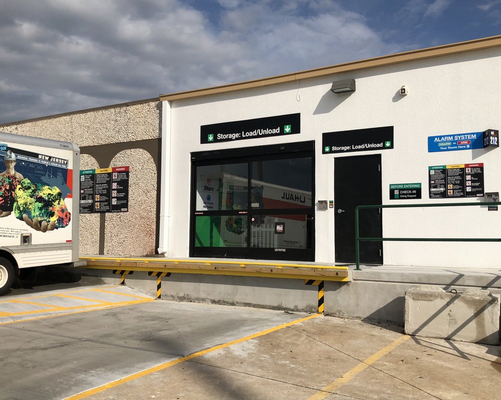 UHAUL MOVING & STORAGE OF MIDTOWN Updated August 2024 18 Photos 3500 S Sheridan Rd, Tulsa