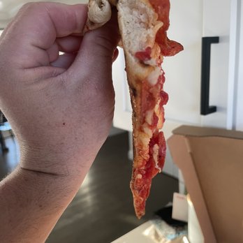 Federal Hill Pizza - ?????? - Pizza Near Me - Warren, Rhode Island