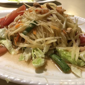 Thai On Yonge - Thai Near Me - Toronto, Ontario