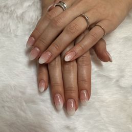 Non- toxic Ombré nails!