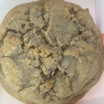 Crumbl - San Marcos - Reality - where the heck are the chocolate chips??????? - Bakeries Near Me - San Marcos, California