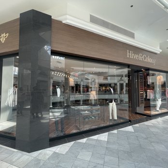 Hive & Colony - Men's Clothing Near Me - Nashville, Tennessee Hive & Colony - Men's Clothing Near Me - Nashville, Tennessee