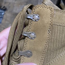 Dabootshop - Before and after rivet replacement on a pair of Garmonts.