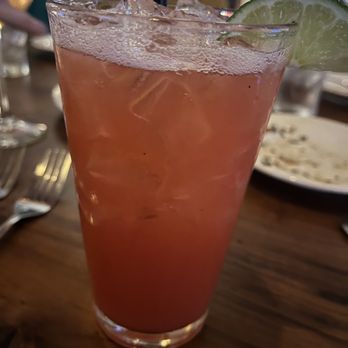 Stonebridge Restaurant - Strawberry Kiwi Margarita - Seafood Near Me - Milford, Connecticut Stonebridge Restaurant - Strawberry Kiwi Margarita - Seafood Near Me - Milford, Connecticut