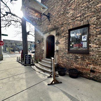 Best Place Coffee & Spirits - Coffee & Tea Near Me - Milwaukee, Wisconsin