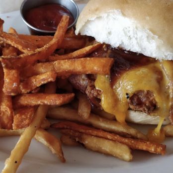 Mission - The best - Burgers Near Me - Newport, Rhode Island