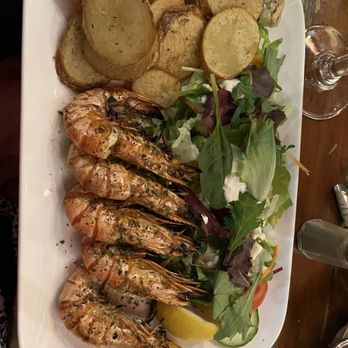 9 et Voisins - Grilled shrimp - Belgian Near Me - Brussels, BRU