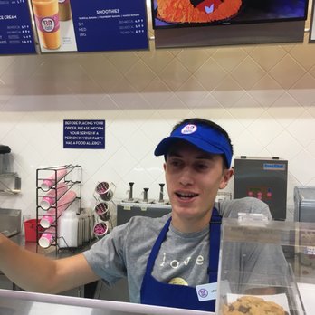 Baskin Robbins - Best server ever! - Ice Cream & Frozen Yogurt Near Me - Chula Vista, California