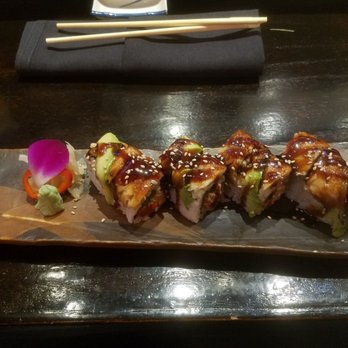 Lazy Fish - The Dragon Lady roll - Sushi Bars Near Me - Frederick, Maryland Lazy Fish - The Dragon Lady roll - Sushi Bars Near Me - Frederick, Maryland