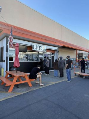 LJ's Lil' Cafe by null