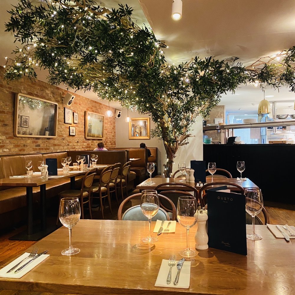 Gusto - Italian Near Me - Manchester, XGM