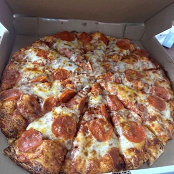 Straw Hat Pizza - Pizza - Pizza Near Me - Bakersfield, California Straw Hat Pizza - Pizza - Pizza Near Me - Bakersfield, California