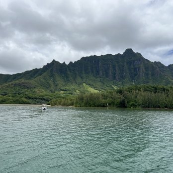 Kualoa Ranch - Canoe ride - Tours Near Me - Kaneohe, Hawaii