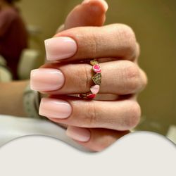 Body Skin Nails - Service: Russian Manicure with Structured Gel (Short)