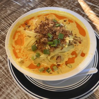 Chok Dee Thai Kitchen - Thai Curry Noodle with Chicken - Chinese Near Me - Ash Flat, Arkansas
