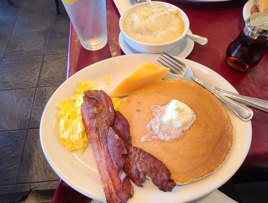 nib's Restaurant by null