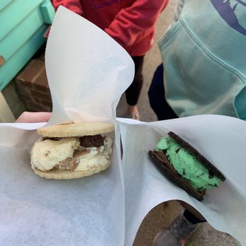 Peace Pie - mint chocolate - Ice Cream & Frozen Yogurt Near Me - Cape May, New Jersey