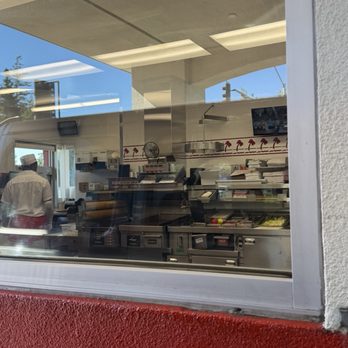 In-N-Out Burger - Burgers Near Me - Stockton, California