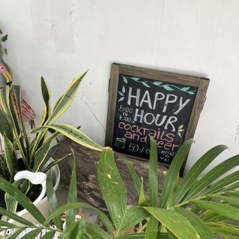 Full Bloom Vegan - Vegan Near Me - Miami Beach, Florida Full Bloom Vegan - Vegan Near Me - Miami Beach, Florida
