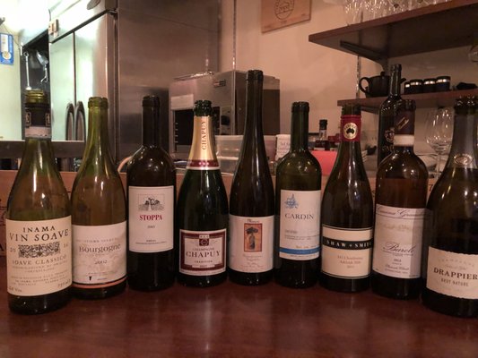 Academic Wine Bar ワインのばか Wine Bars 西麻布4 1 15 港区 東京都 Japan Restaurant Reviews Phone Number Yelp