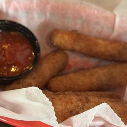 Mozz sticks Mozz sticks