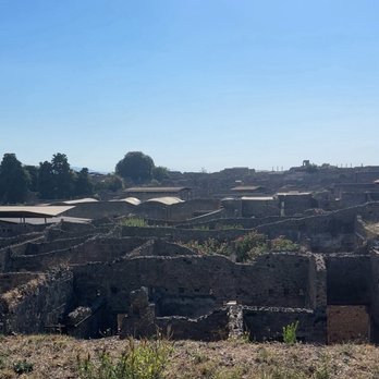Pompeii Ruins - Overview of homes in Pompeii - Landmarks & Historical Buildings Near Me - Pompei, NA Pompeii Ruins - Overview of homes in Pompeii - Landmarks & Historical Buildings Near Me - Pompei, NA