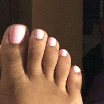 Lola's Nails & Spa - Nail Salons Near Me - Folcroft, Pennsylvania
