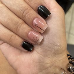 Deluxe Spa & Nails - My nails