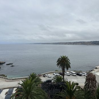Duke's La Jolla - New American Near Me - La Jolla, California