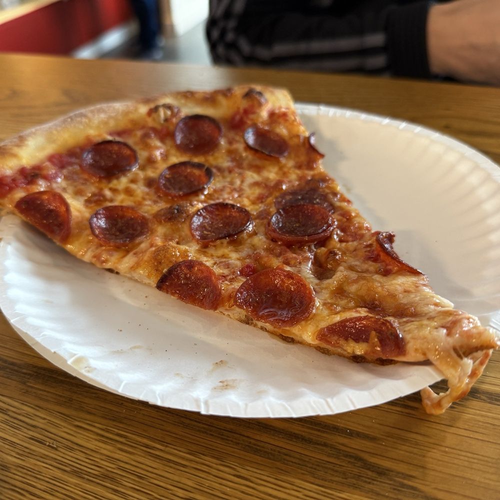 Small's Pizza - Pizza Near Me - Austin, Texas Small's Pizza - Pizza Near Me - Austin, Texas