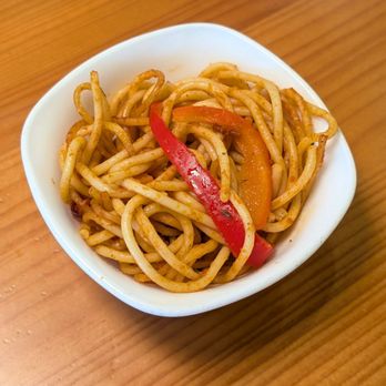 Flo's Grill & Kitchen - Naija jollof spaghetti - Barbeque Near Me - Woodbridge, Ontario