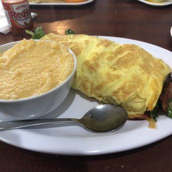 Biscuits & Gravy - A delicious vegetarian omelette with a side of grits. - Breakfast & Brunch Near Me - Canton, Michigan