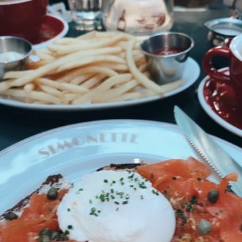 Simonette - Smoked salmon tartine - French Near Me - Culver City, California Simonette - Smoked salmon tartine - French Near Me - Culver City, California