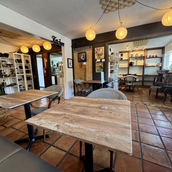 Kapej - Inside - Coffee & Tea Near Me - San Antonio, Texas