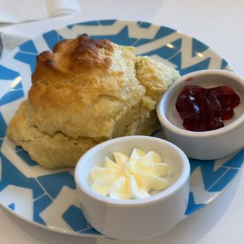 Harry's Restaurant - Buttermilk Biscuit - Breakfast & Brunch Near Me - Houston, Texas