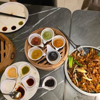 Palette Dim Sum & Seafood - Palette Soup Dumpling - Chinese Near Me - Tustin, California