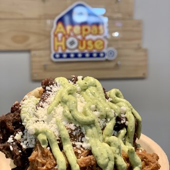 Arepas House - Pabellon Arepa- Shredded Beef - Venezuelan Near Me - Edgewater, Colorado
