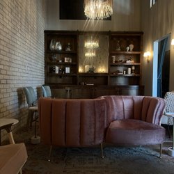 Vivian's Boutique Spa - Lobby
