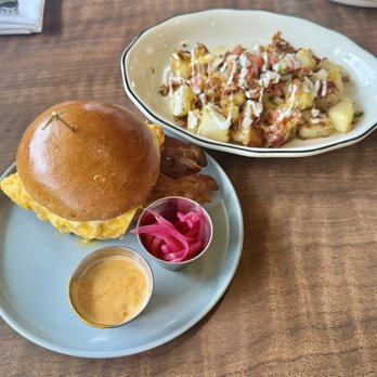 Sunny Side Cafe - Morning Bird Sandwich and Loaded Country Potato with Cheese, Pico De Gallo, & Bacon - Breakfast & Brunch Near Me - Seal Beach, California