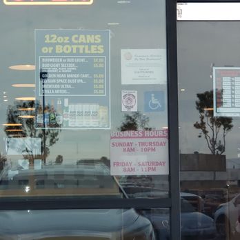 Bob's Big Boy - Front of eatery. - Diners Near Me - Northridge, California
