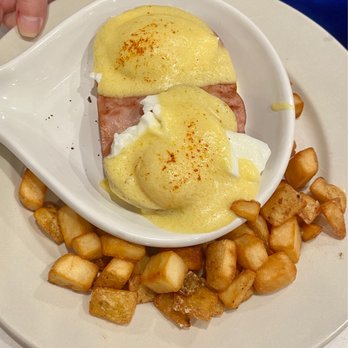 Recipes - Eggs Benedict - Breakfast & Brunch Near Me - Farmington Hills, Michigan Recipes - Eggs Benedict - Breakfast & Brunch Near Me - Farmington Hills, Michigan