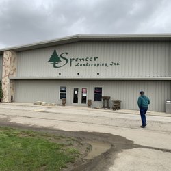 Spencer Landscaping - Entrance
