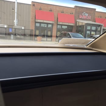 City Barbeque - The view from my 97 SL 500 - Barbeque Near Me - Lexington, Kentucky