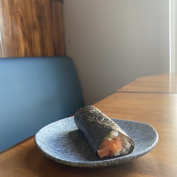 OMAKAI sushi - Sushi Bars Near Me - Miami, Florida