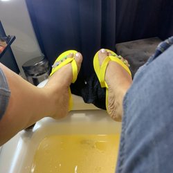 Spa Blu - BOOM DONE WITH A MANGO SENT SCRUB