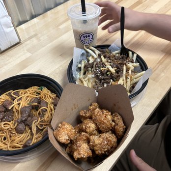 194 Eatery - Boneless Wings, Garlic Noodles Beef, Cheesy Bulgogi Fries - Asian Fusion Near Me - La Mirada, California 194 Eatery - Boneless Wings, Garlic Noodles Beef, Cheesy Bulgogi Fries - Asian Fusion Near Me - La Mirada, California