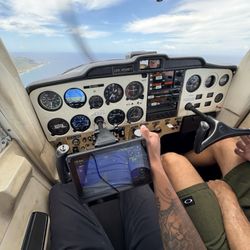 Lani Lea Flight School & Sky Tours - Flying