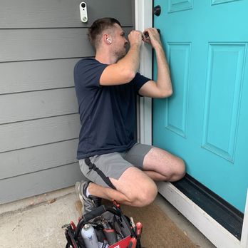Key Spot Locksmiths - Locksmith at work! - Keys & Locksmiths Near Me - Vancouver, Washington Key Spot Locksmiths - Locksmith at work! - Keys & Locksmiths Near Me - Vancouver, Washington